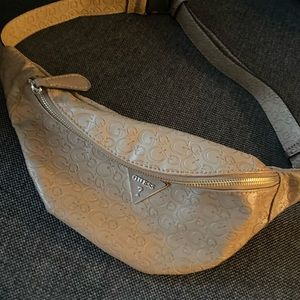 Guess belt bag